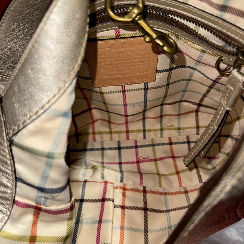 Coach Sophie Duffel 12503 Metallic Gold
Leather - Picture 8 of 9